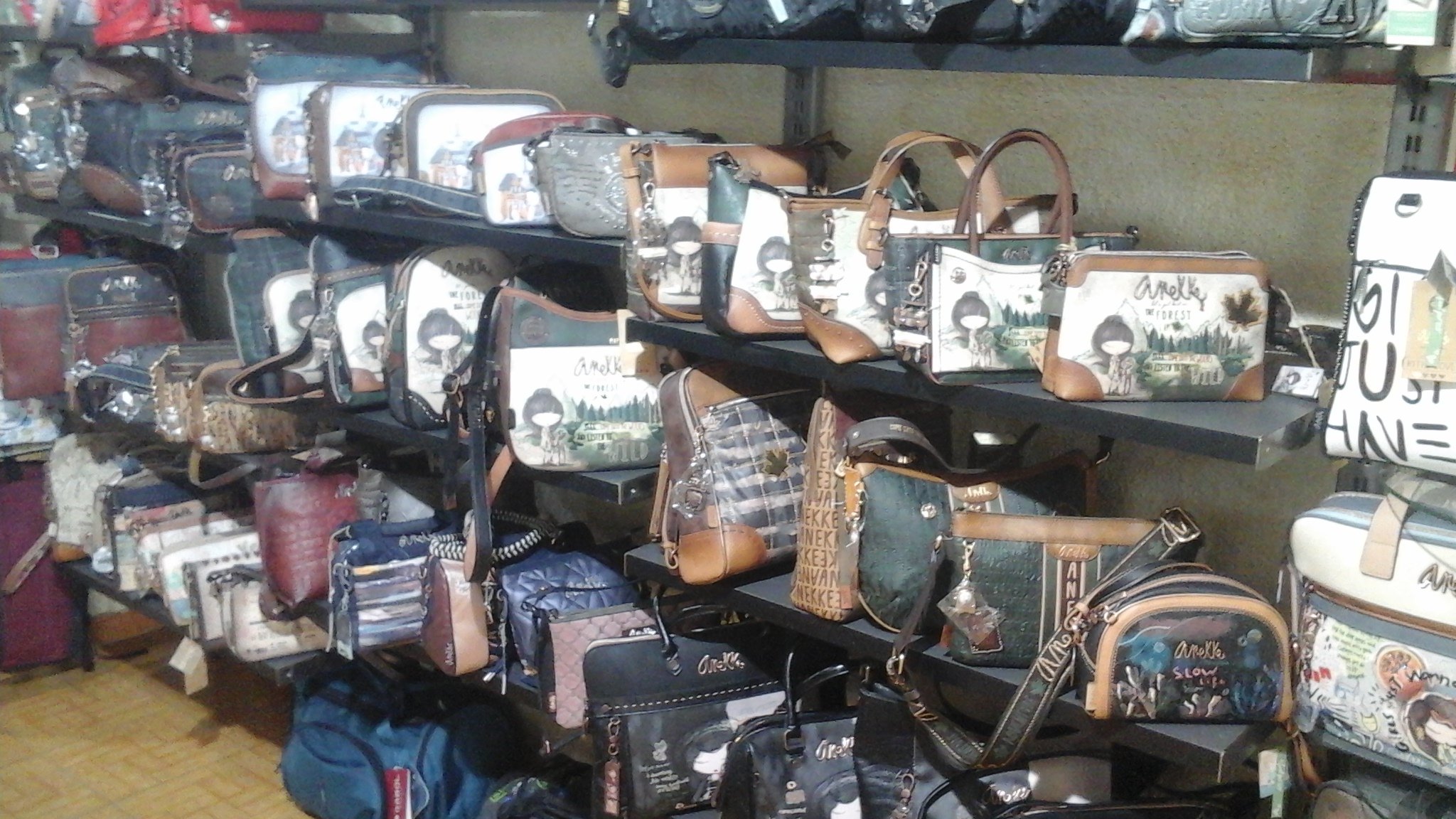 COMPLEMENTOS BAILALUNA