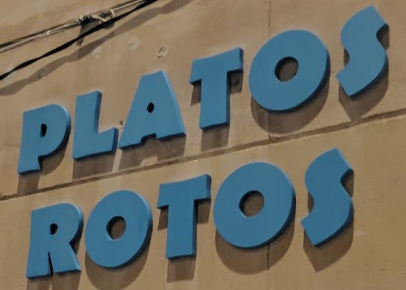 Platos Rotos